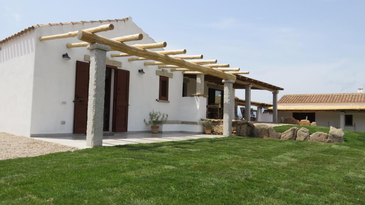 Macciuneddu Country Retreat Golfo Aranci Exterior photo