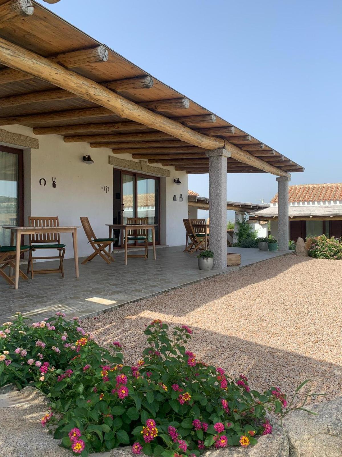 Macciuneddu Country Retreat Golfo Aranci Exterior photo